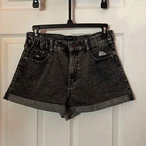 Black shorts like new